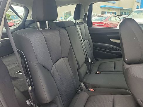 Used 2021 Subaru Ascent 8-Passenger AWD/4WD image 23