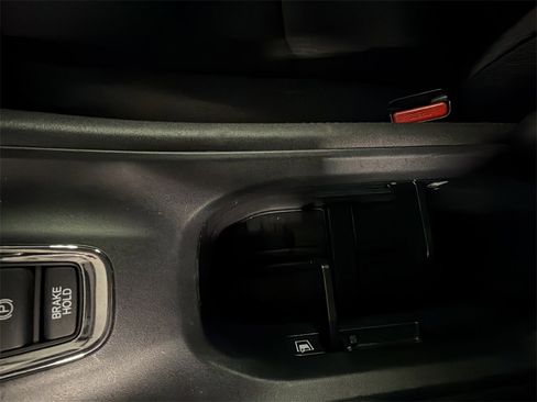 Used 2022 Honda HR-V EX image 29