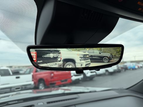 New 2025 Chevrolet Tahoe 4WD image 23