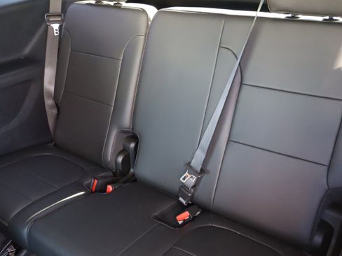 Used 2020 Chevrolet Traverse Premier w/ Redline Edition image 35