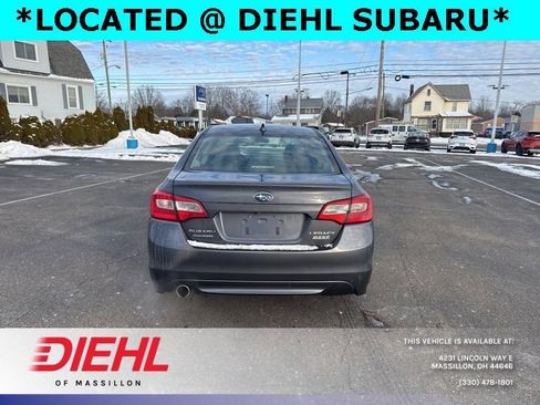 Used 2017 Subaru Legacy 2.5i Premium image 4