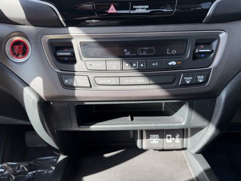 Used 2023 Honda Ridgeline Sport image 20