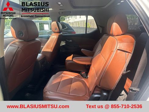 Used 2021 Chevrolet Traverse High Country w/ LPO, Floor Liner Package AWD/4WD image 21
