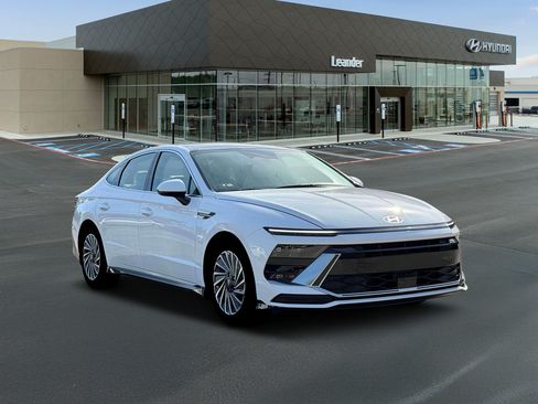 New 2026 Hyundai Sonata SEL FWD image 11