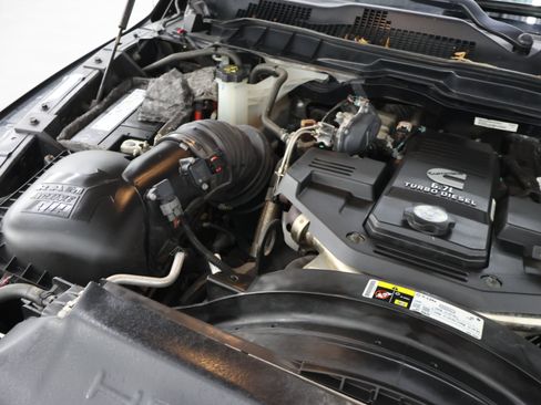 Used 2016 RAM 3500 Laramie AWD/4WD image 20