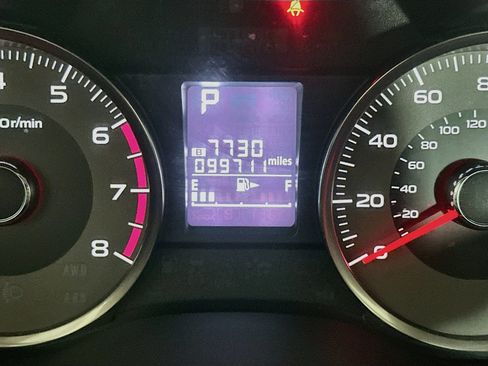 Used 2015 Subaru Forester 2.5i Premium AWD/4WD image 18