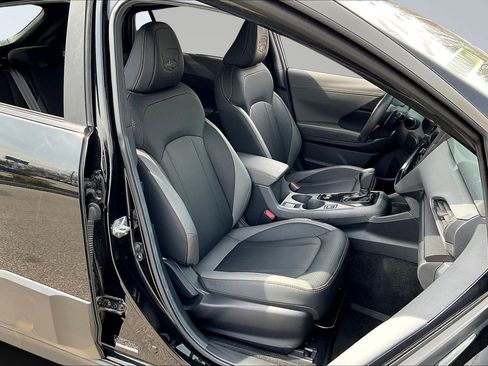 Certified 2024 Subaru Crosstrek 2.5i Wilderness w/ Crosstrek Mirror Package AWD/4WD image 7