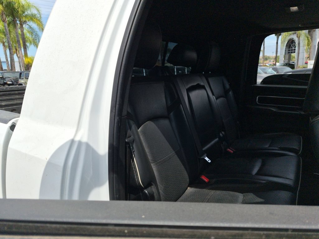 Used 2025 RAM 2500 Laramie AWD/4WD image 13