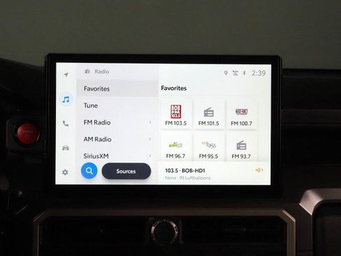 Used 2025 Toyota Tacoma TRD Off-Road image 25