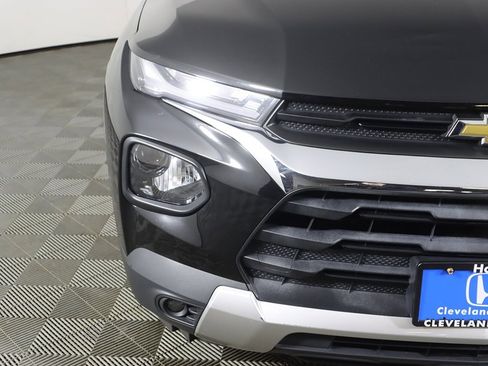Used 2022 Chevrolet TrailBlazer LT w/ Sun and Liftgate Package image 14