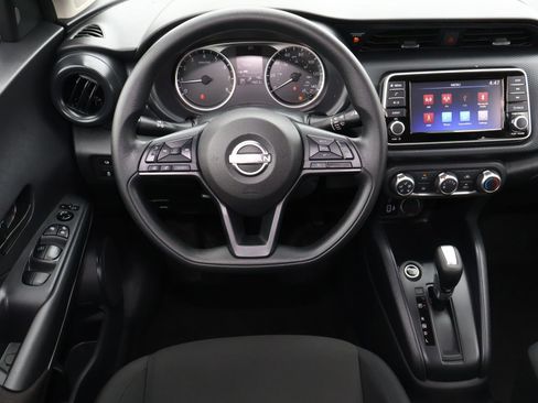 Used 2024 Nissan Kicks S FWD image 9