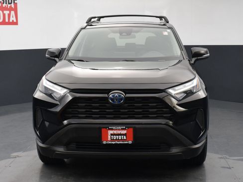 Used 2022 Toyota RAV4 XLE w/ Convenience Package AWD/4WD image 7