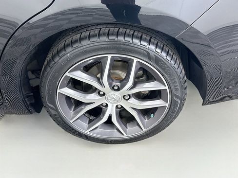 Used 2020 Acura ILX w/ Premium Package image 29