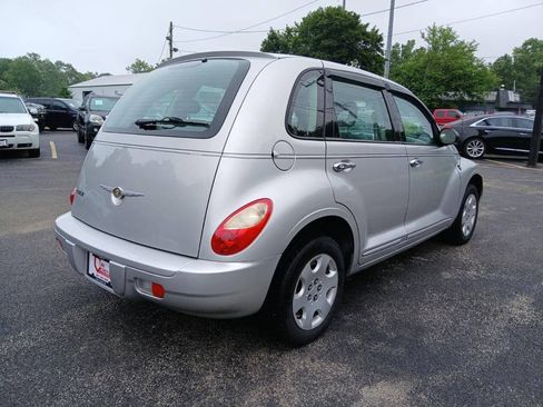 Used 2009 Chrysler PT Cruiser FWD image 6