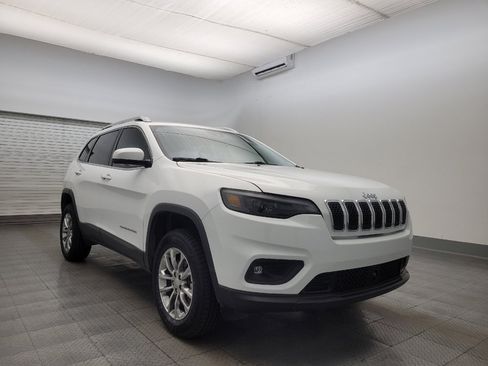 Used 2021 Jeep Cherokee Latitude Lux w/ Comfort/Convenience Group image 13