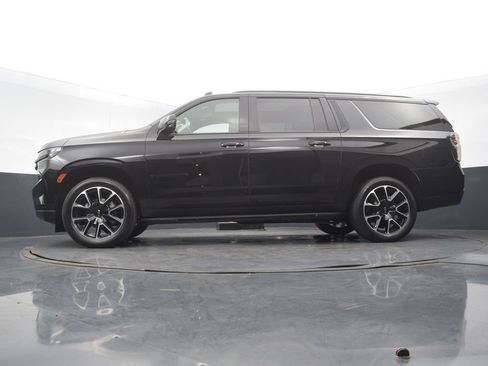 Used 2023 Chevrolet Suburban RST w/ Luxury Package AWD/4WD image 52