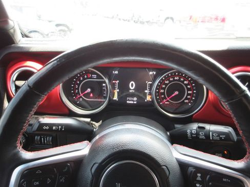 Used 2019 Jeep Wrangler Unlimited Rubicon AWD/4WD image 29