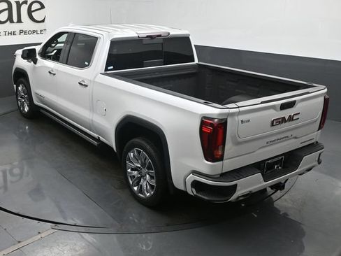 Used 2024 GMC Sierra 1500 Denali w/ Denali Reserve Package AWD/4WD image 42