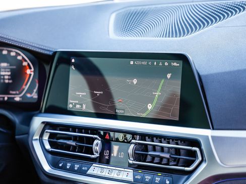 Used 2023 BMW M440i Convertible w/ Premium Package image 13