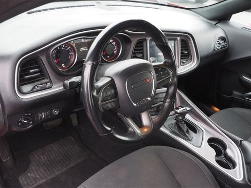 Used 2019 Dodge Challenger GT image 12