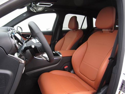 New 2026 Mercedes-Benz GLC 300 4MATIC image 10