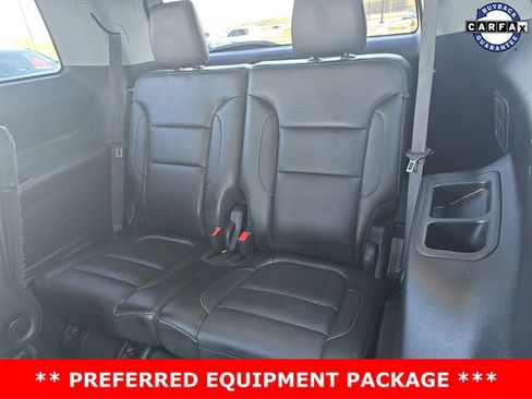 Used 2018 GMC Acadia SLT image 16