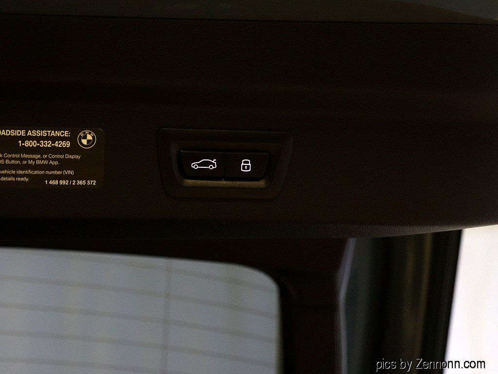 Certified 2025 BMW X2 xDrive28i AWD/4WD image 33