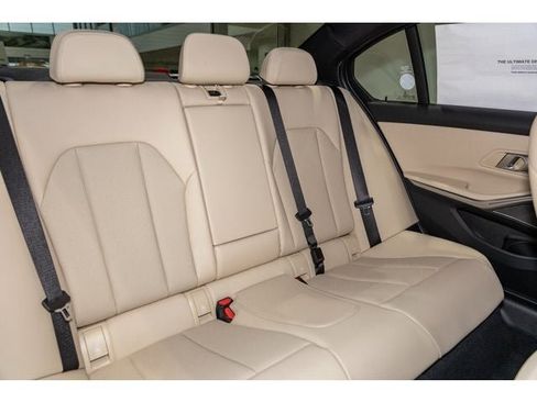 Used 2026 BMW 330i xDrive Sedan w/ Premium Package image 74