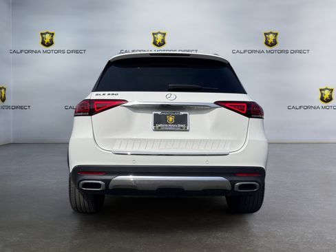 Used 2022 Mercedes-Benz GLE 350 w/ Premium Package image 4