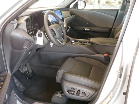 New 2026 Lexus TX 350 AWD image 4