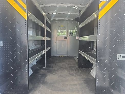 Used 2023 Ford Transit 250 Medium Roof AWD image 27
