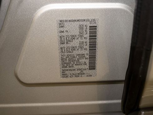 Certified 2024 Nissan Pathfinder Platinum w/ Cargo Package image 23