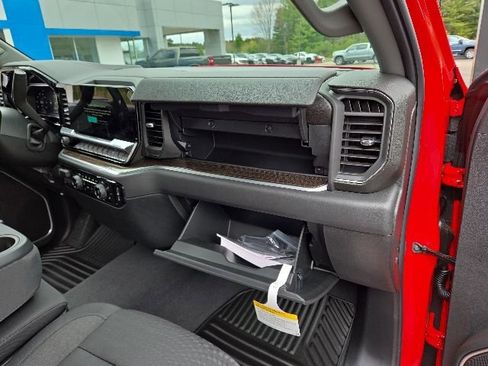 New 2026 Chevrolet Silverado 1500 LT AWD/4WD image 40