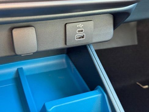 New 2025 Ford Maverick XLT w/ XLT Luxury Package image 15