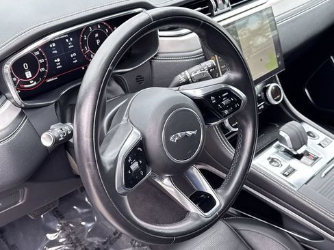 Used 2024 Jaguar F-PACE R-Dynamic S AWD/4WD image 11