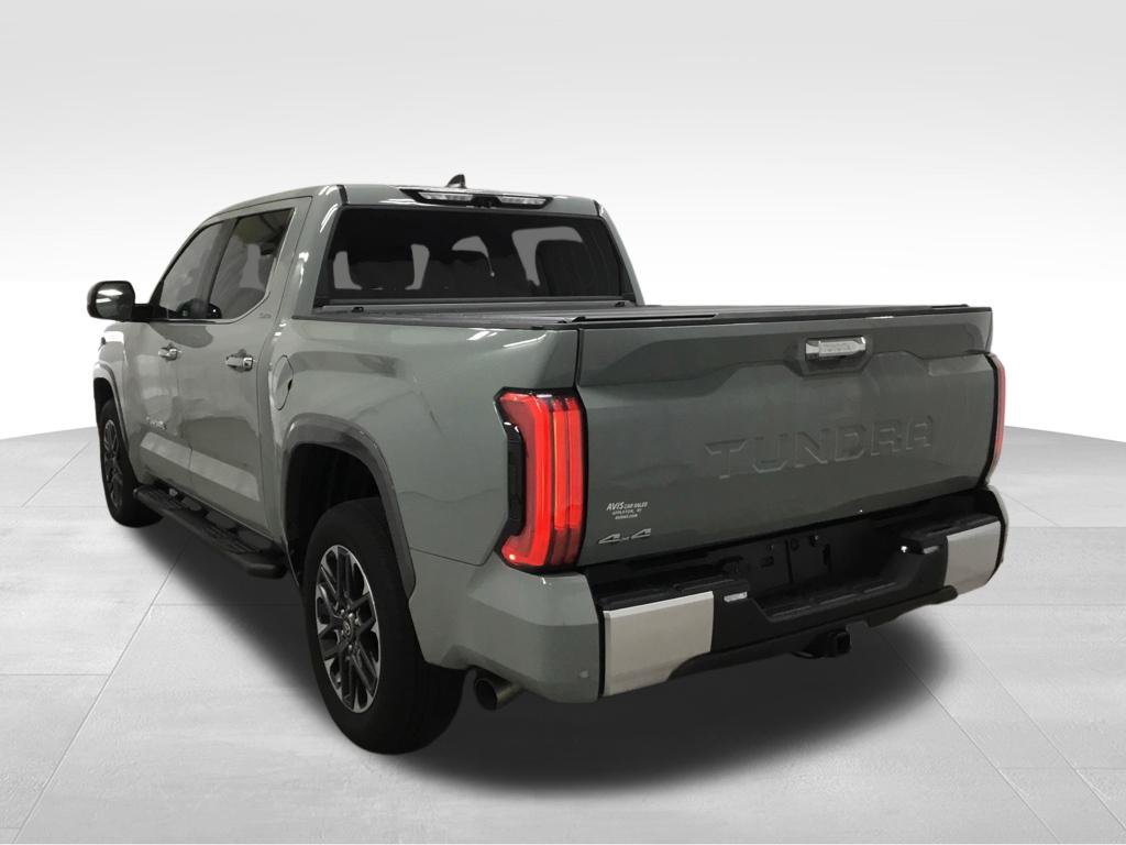Used 2025 Toyota Tundra Limited AWD/4WD image 15