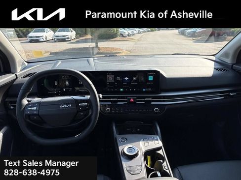 Certified 2026 Kia Sportage EX w/ EX Panoramic Sunroof Package AWD/4WD image 7