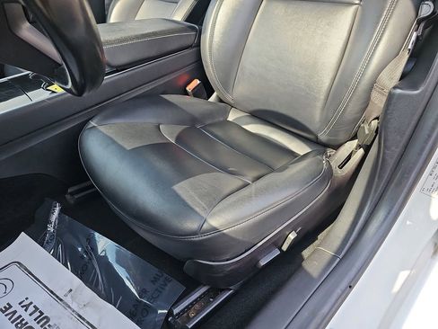 Used 2018 Tesla Model 3 Long Range RWD image 28