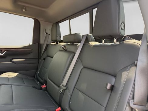 New 2026 GMC Sierra 1500 SLT w/ SLT Premium Plus Package AWD/4WD image 37