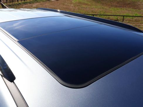 Used 2025 Cadillac Escalade Sport w/ Touring Package image 13