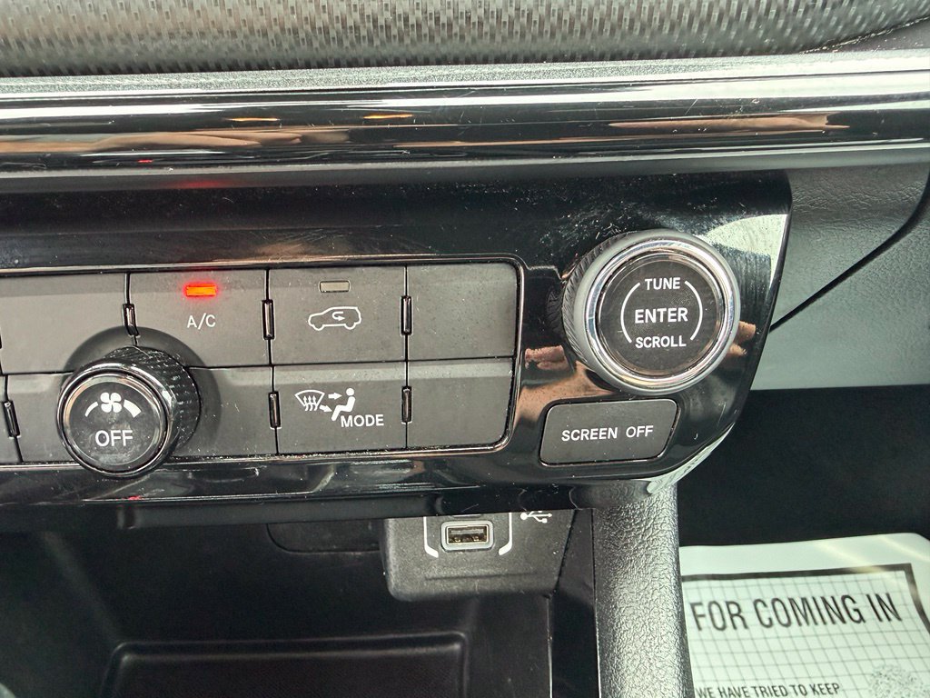 Used 2022 Jeep Compass Latitude AWD/4WD image 8