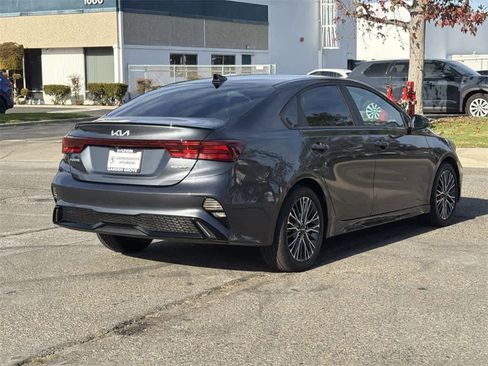 Used 2024 Kia Forte GT-Line w/ GT-Line Premium Package image 4