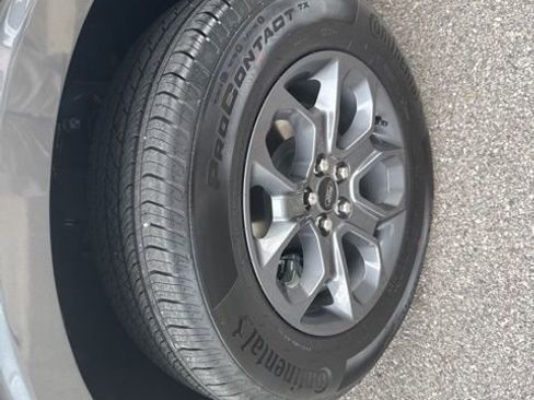 New 2025 Ford Maverick XLT w/ XLT Luxury Package image 9