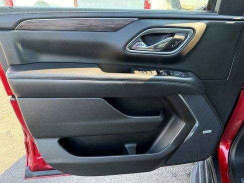 Used 2021 Chevrolet Tahoe LT image 8