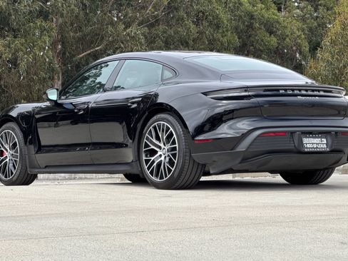 Used 2021 Porsche Taycan 4S AWD/4WD image 3