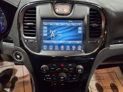 Used 2018 Chrysler 300 S w/ Safetytec Plus Group RWD image 37