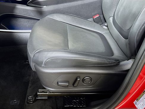 Used 2023 Hyundai Tucson Limited image 23