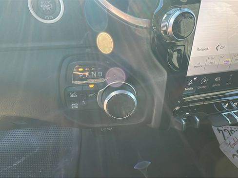 Used 2024 RAM 2500 Big Horn w/ Night Edition image 30