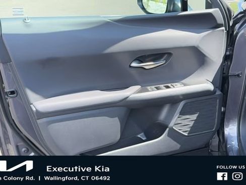 Used 2025 Lexus UX 300h AWD w/ Accessory Package (P1) image 9