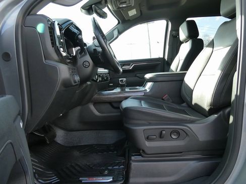 Certified 2024 Chevrolet Silverado 1500 LTZ image 22